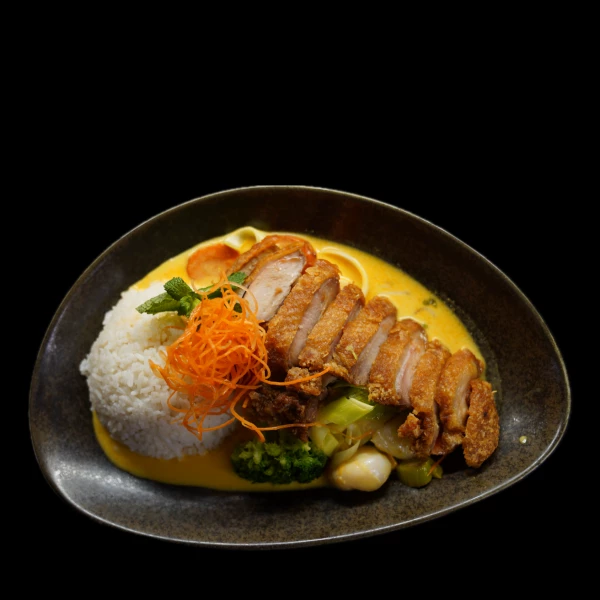 207 CRISPY DUCK MANGO LYCHEE